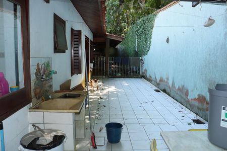 Casa de condomínio para alugar com 700m², 6 quartos e 4 vagasÁrea Externa