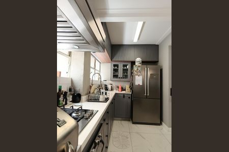 Apartamento à venda com 125m², 3 quartos e 1 vaga Apartamento à venda com 125m², 3 quartos e 1 vagaCozinha