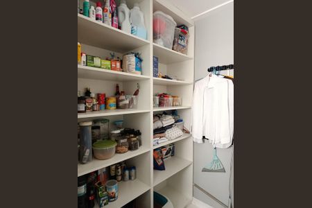 Apartamento à venda com 125m², 3 quartos e 1 vaga Apartamento à venda com 125m², 3 quartos e 1 vagaÁrea de Serviço