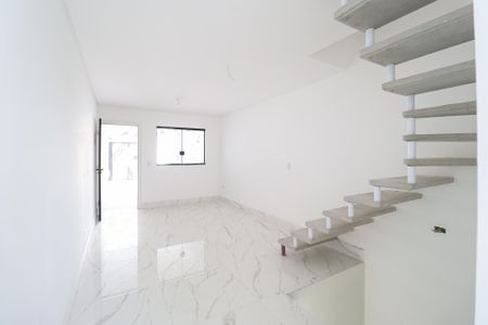 Casa à venda com 3 quartos, 183m² em Vila Isolina Mazzei, São Paulo