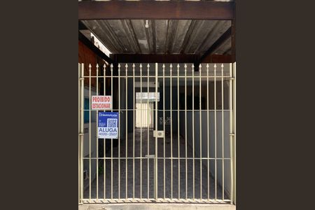 Casa para alugar com 60m², 1 quarto e 1 vagaFachada + Plaquinha