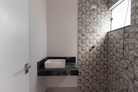 Casa à venda com 183m², 3 quartos e 2 vagas Casa à venda com 183m², 3 quartos e 2 vagasBanheiro da Suíte 1