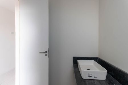 Casa à venda com 183m², 3 quartos e 2 vagas Casa à venda com 183m², 3 quartos e 2 vagasBanheiro da Suíte 1