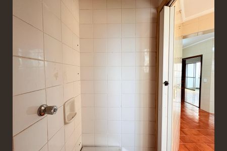 Apartamento à venda com 69m², 2 quartos e 1 vagaBanheiro de Serviço