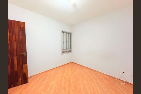 Apartamento à venda com 69m², 2 quartos e 1 vagaQuarto 2