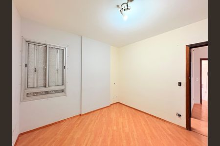 Apartamento à venda com 69m², 2 quartos e 1 vagaQuarto 2