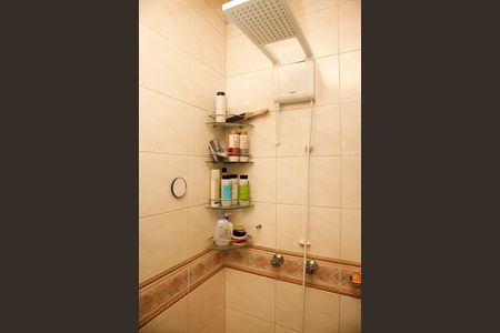 Apartamento à venda com 85m², 3 quartos e 2 vagasBanheiro 1