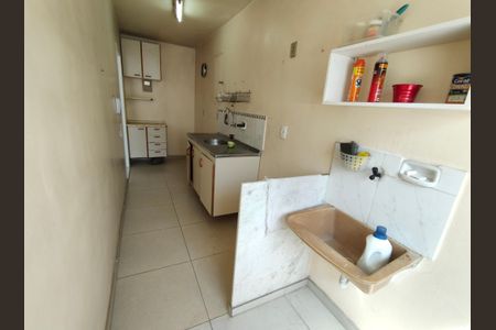 Apartamento para alugar com 58m², 2 quartos e 1 vagaCozinha e Área de Serviço