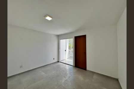 Casa de condomínio para alugar com 88m², 3 quartos e 1 vaga Casa de condomínio para alugar com 88m², 3 quartos e 1 vagaSuíte