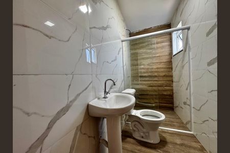 Casa de condomínio para alugar com 88m², 3 quartos e 1 vaga Casa de condomínio para alugar com 88m², 3 quartos e 1 vagaBanheiro Social