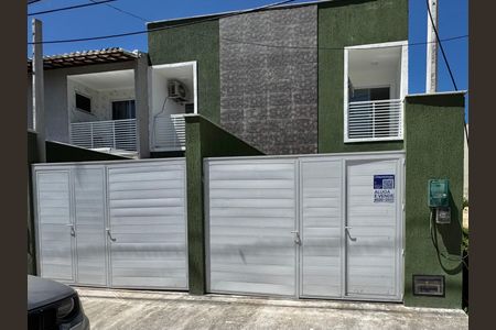 Casa de condomínio para alugar com 88m², 3 quartos e 1 vaga Casa de condomínio para alugar com 88m², 3 quartos e 1 vagaFachada