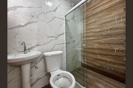 Casa de condomínio para alugar com 88m², 3 quartos e 1 vaga Casa de condomínio para alugar com 88m², 3 quartos e 1 vagaSuíte - Banheiro