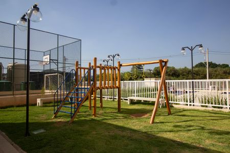 Apartamento para alugar com 43m², 2 quartos e 1 vaga Apartamento para alugar com 43m², 2 quartos e 1 vagaÁrea comum - Playground