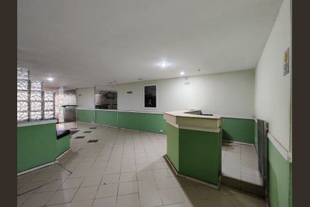 Apartamento à venda com 60m², 2 quartos e 1 vagaFachada e portaria