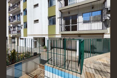 Apartamento à venda com 60m², 2 quartos e 1 vagaÁrea comum - Piscina