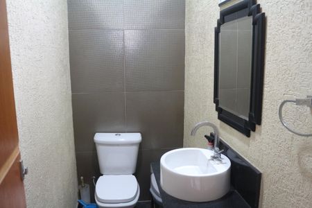 Casa à venda com 306m², 3 quartos e 5 vagasLavabo 2