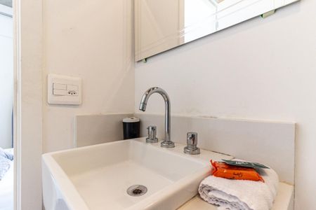 Studio à venda com 34m², 1 quarto e sem vagaBanheiro