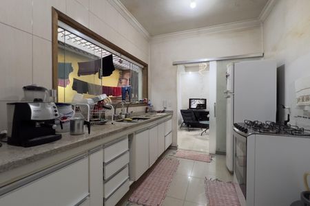 Casa para alugar com 650m², 3 quartos e 3 vagasCozinha