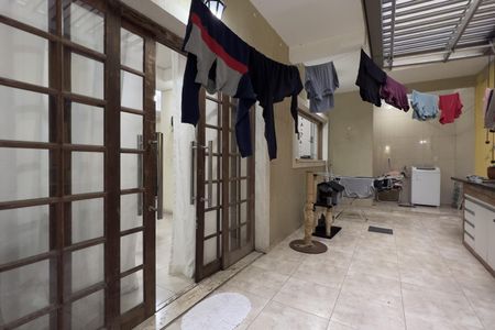 Casa para alugar com 650m², 3 quartos e 3 vagasÁrea de Serviço e Churrasqueira