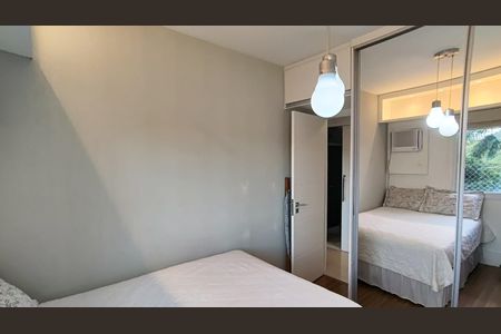 Apartamento à venda com 93m², 3 quartos e 1 vagaQuarto 2