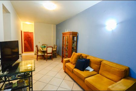 Apartamento para alugar com 90m², 2 quartos e 1 vaga Apartamento para alugar com 90m², 2 quartos e 1 vagaSala