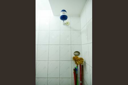 Apartamento para alugar com 90m², 2 quartos e 1 vaga Apartamento para alugar com 90m², 2 quartos e 1 vagaBanheiro de Serviço