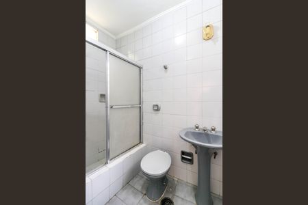 Casa para alugar com 178m², 3 quartos e 2 vagasBanheiro