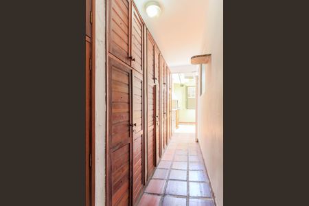 Casa para alugar com 178m², 3 quartos e 2 vagasCorredor Lateral