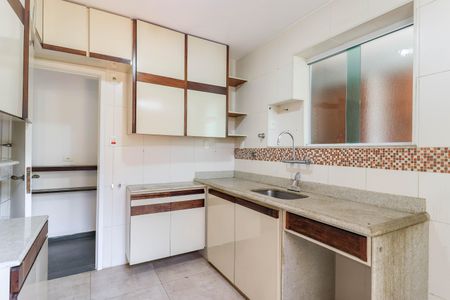 Casa para alugar com 178m², 3 quartos e 2 vagasCozinha