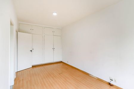 Casa para alugar com 178m², 3 quartos e 2 vagasSuíte