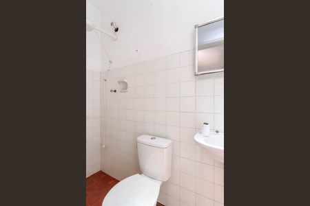 Casa para alugar com 178m², 3 quartos e 2 vagasBanheiro de Serviço