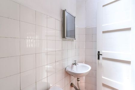 Casa para alugar com 178m², 3 quartos e 2 vagasBanheiro de Serviço