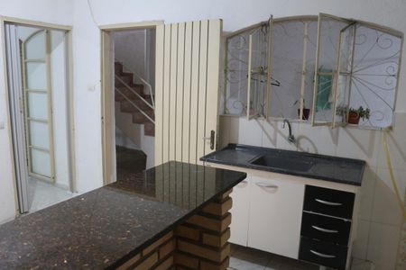 Cozinha de casa para alugar com 1 quarto, 100m² em Santa Maria, São Caetano do Sul