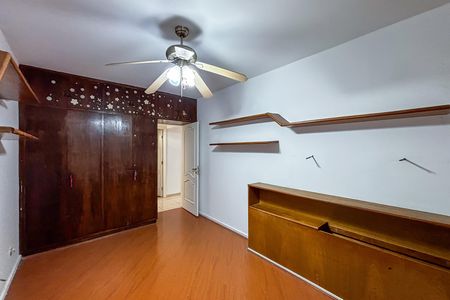 Apartamento à venda com 130m², 3 quartos e 1 vaga