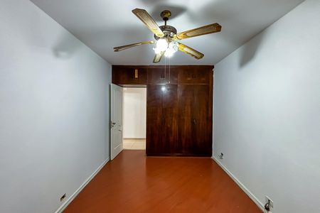 Apartamento à venda com 130m², 3 quartos e 1 vaga
