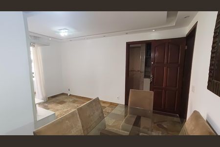 Sala de apartamento para alugar com 2 quartos, 58m² em Pechincha, Rio de Janeiro