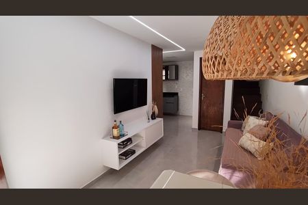 Casa de condomínio à venda com 56m², 2 quartos e 1 vagaSala