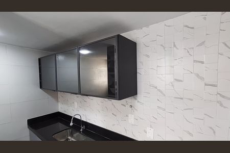 Casa de condomínio à venda com 56m², 2 quartos e 1 vagaCozinha