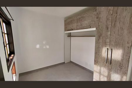 Casa de condomínio à venda com 56m², 2 quartos e 1 vagaQuarto 2