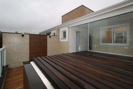 Apartamento para alugar com 110m², 2 quartos e 2 vagas Apartamento para alugar com 110m², 2 quartos e 2 vagasTerraço/Jacuzzi
