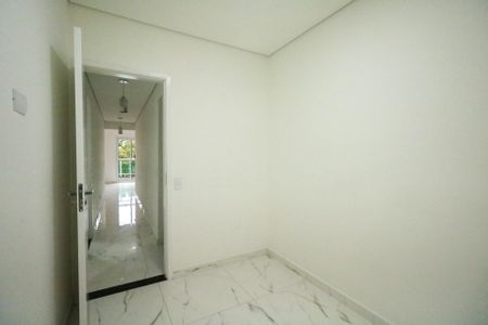 Apartamento para alugar com 110m², 2 quartos e 2 vagas Apartamento para alugar com 110m², 2 quartos e 2 vagasQuarto