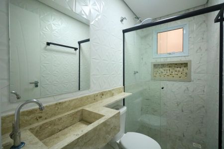 Apartamento para alugar com 110m², 2 quartos e 2 vagas Apartamento para alugar com 110m², 2 quartos e 2 vagasBanheiro da Suíte