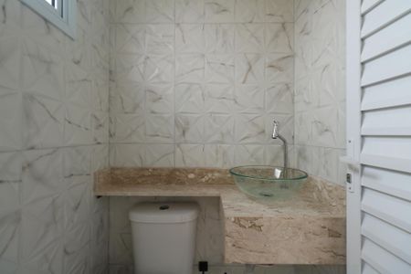 Apartamento para alugar com 110m², 2 quartos e 2 vagas Apartamento para alugar com 110m², 2 quartos e 2 vagasBanheiro da Área de Serviço