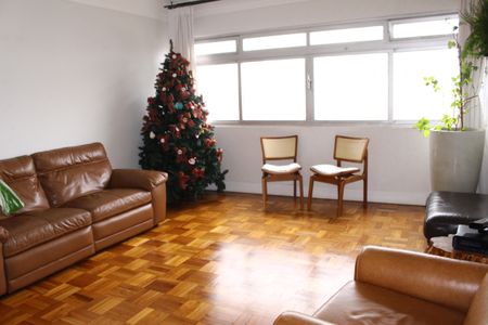 Apartamento à venda com 3 quartos, 156m² em Higienópolis, São Paulo