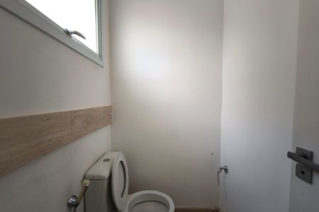 Casa de condomínio à venda com 459m², 6 quartos e 4 vagas Casa de condomínio à venda com 459m², 6 quartos e 4 vagasBanheiro Suíte 4