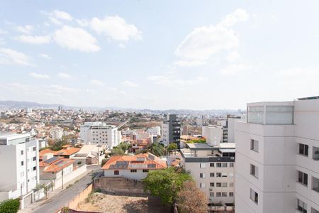 Apartamento à venda com 180m², 3 quartos e 3 vagasVista