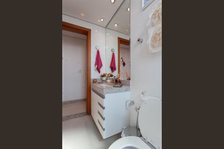 Apartamento à venda com 180m², 3 quartos e 3 vagasBanheiro Social 