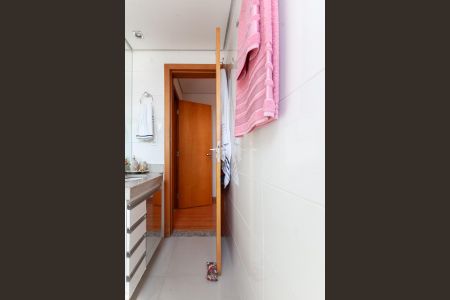 Apartamento à venda com 180m², 3 quartos e 3 vagasBanheiro da Suíte