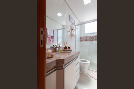 Apartamento à venda com 180m², 3 quartos e 3 vagasBanheiro Social 