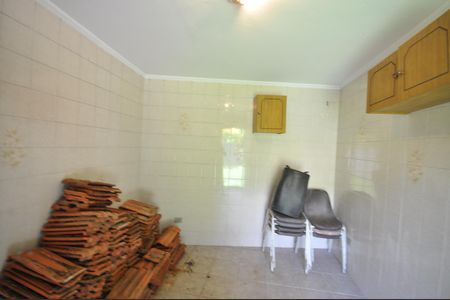 Casa à venda com 999m², 3 quartos e 8 vagasDispensa